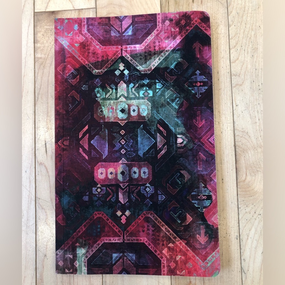 New and original notebook 5x8,5 inch blank pages
